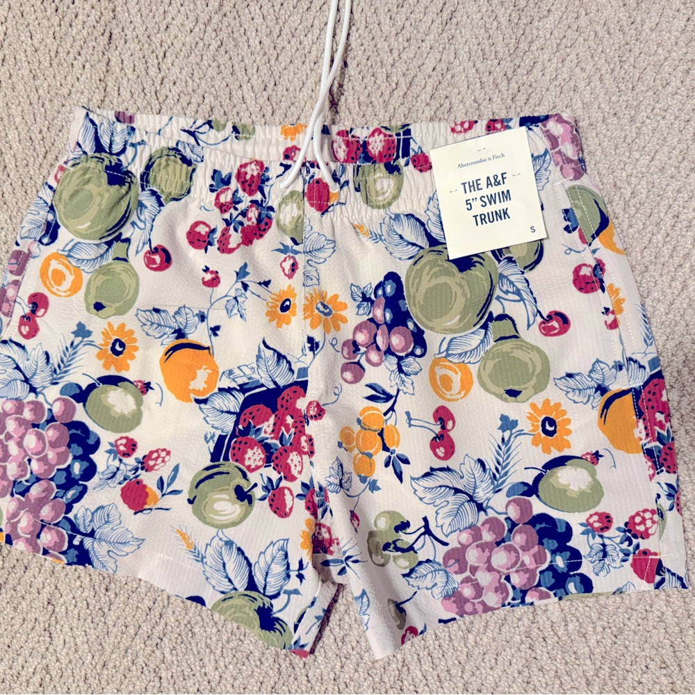 Men’s Abercrombie swim trunks